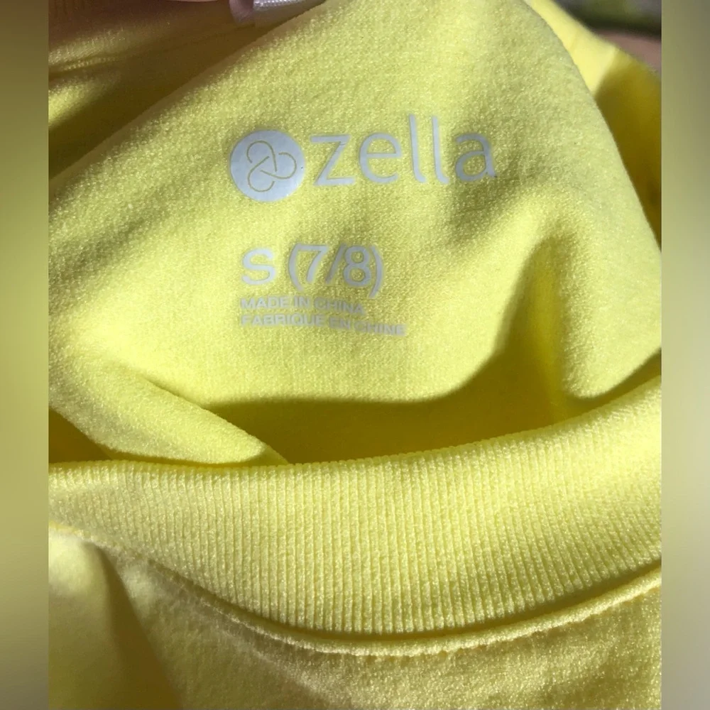 NWT Zella Super Stretchy Athletic Tee in Yellow - Size S (7-8)